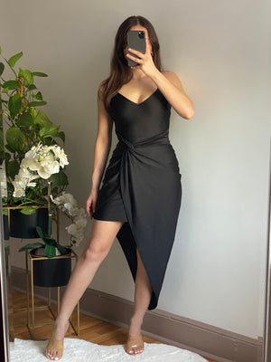 Young & Beautiful Dress (Black)