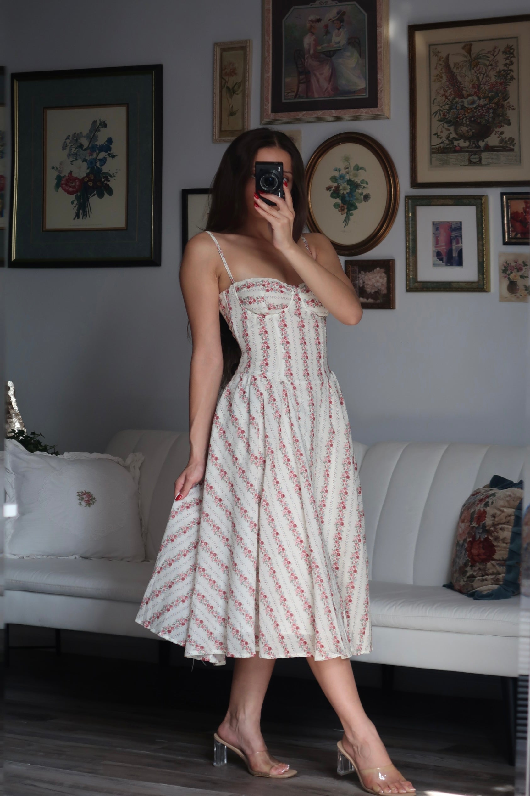 Not Too Shabby Dress (burgundy)