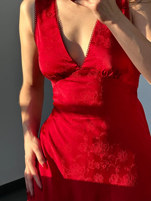 Date Night Dress (red)