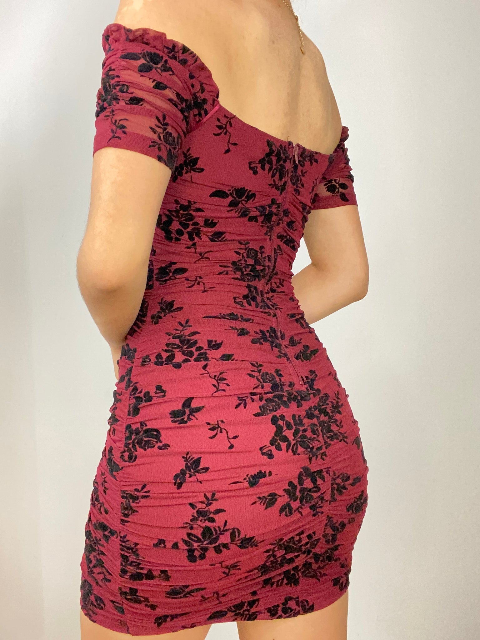 Stand Out Dress (Burgundy)